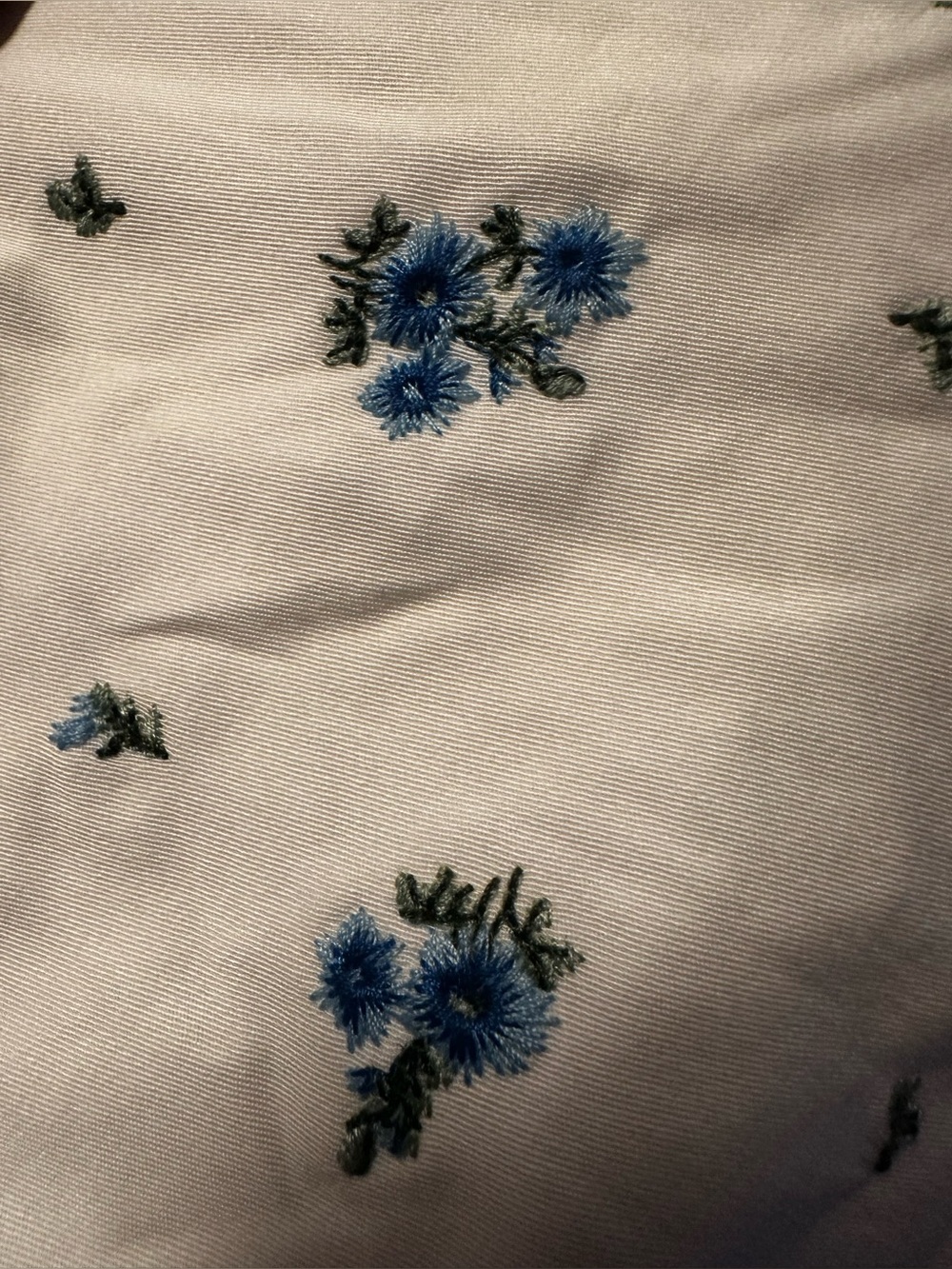 Avec Les Filles White Mini Dress with Blue Floral Print - Picture 5 of 9